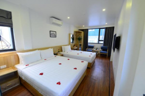  Blue Hanoi Inn Luxury Hotel & Spa  Ханой